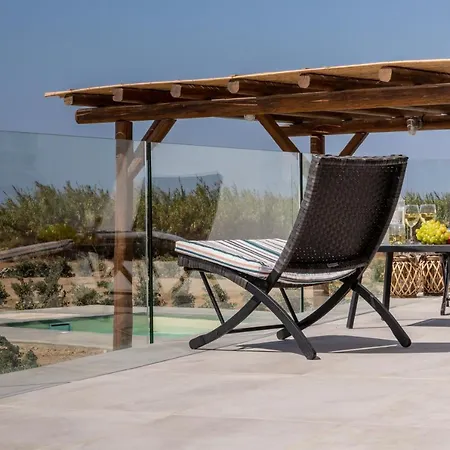 Bamboo Naxos Villa *