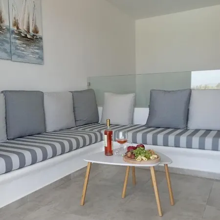 Bamboo Naxos * Μικρή Βίγλα