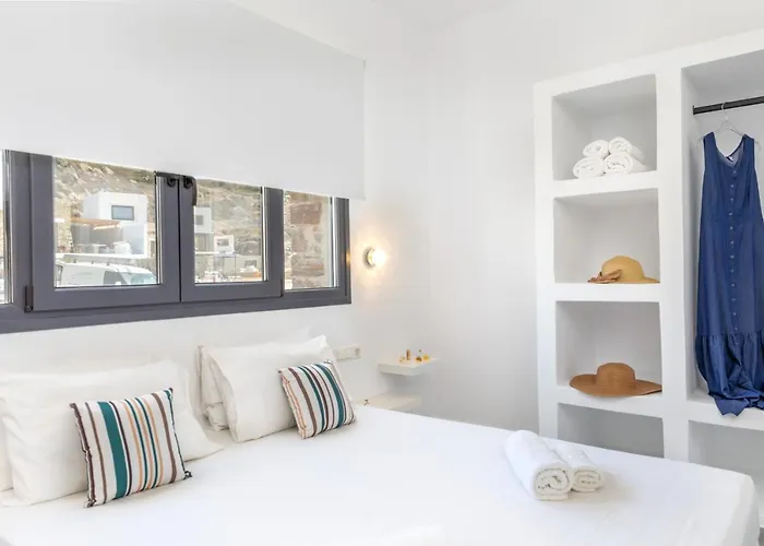 Bamboo Naxos Villa *