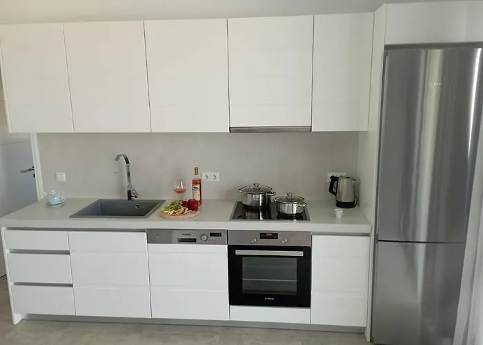 Bamboo Naxos * Mikri Vigla